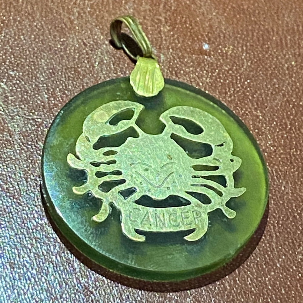 VTG Cancer Pendant